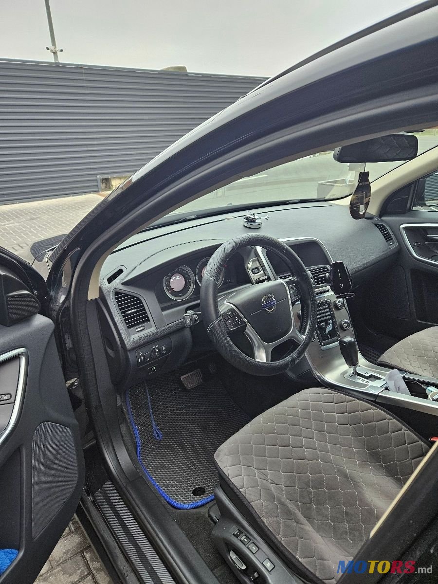 2011' Volvo XC60 photo #6