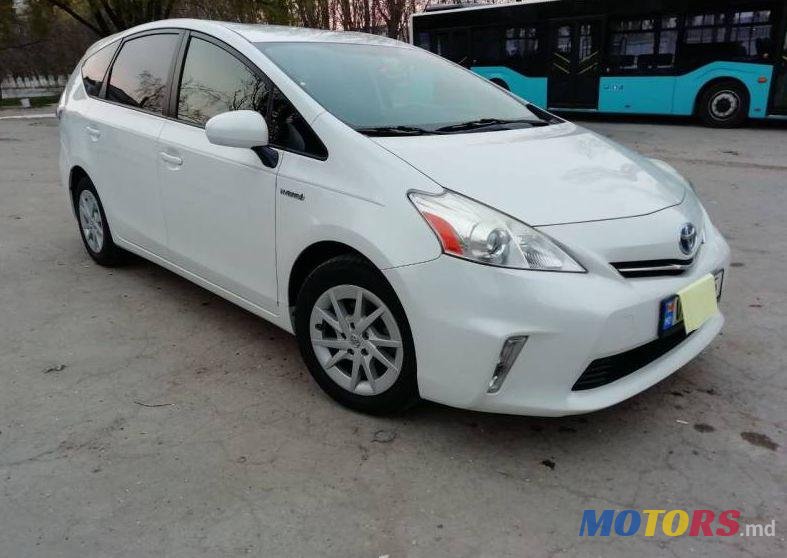 2012' Toyota Prius + photo #1