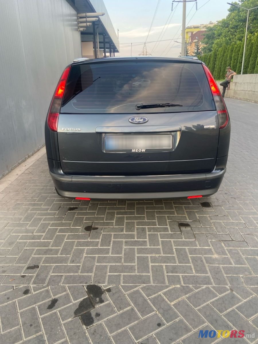 2006' Ford Focus photo #4