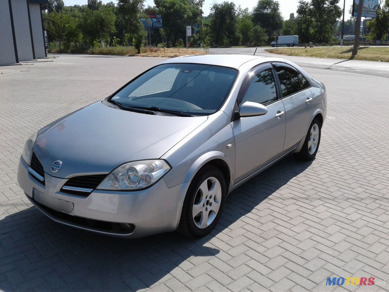 2004' Nissan Primera photo #1
