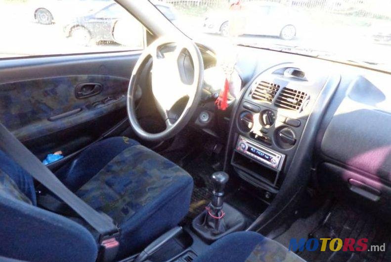 1998' Mitsubishi Carisma photo #3