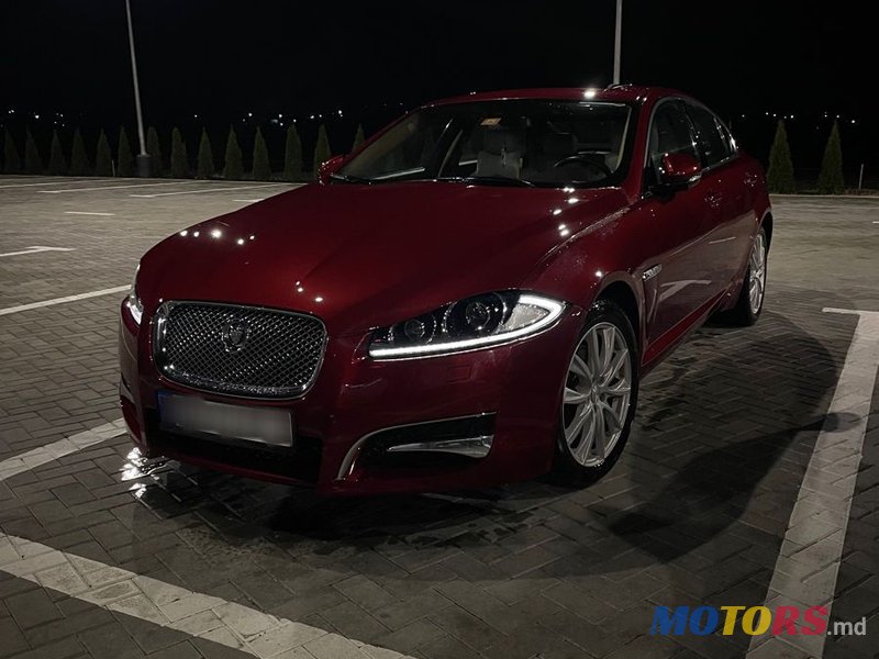2013' Jaguar XF photo #1