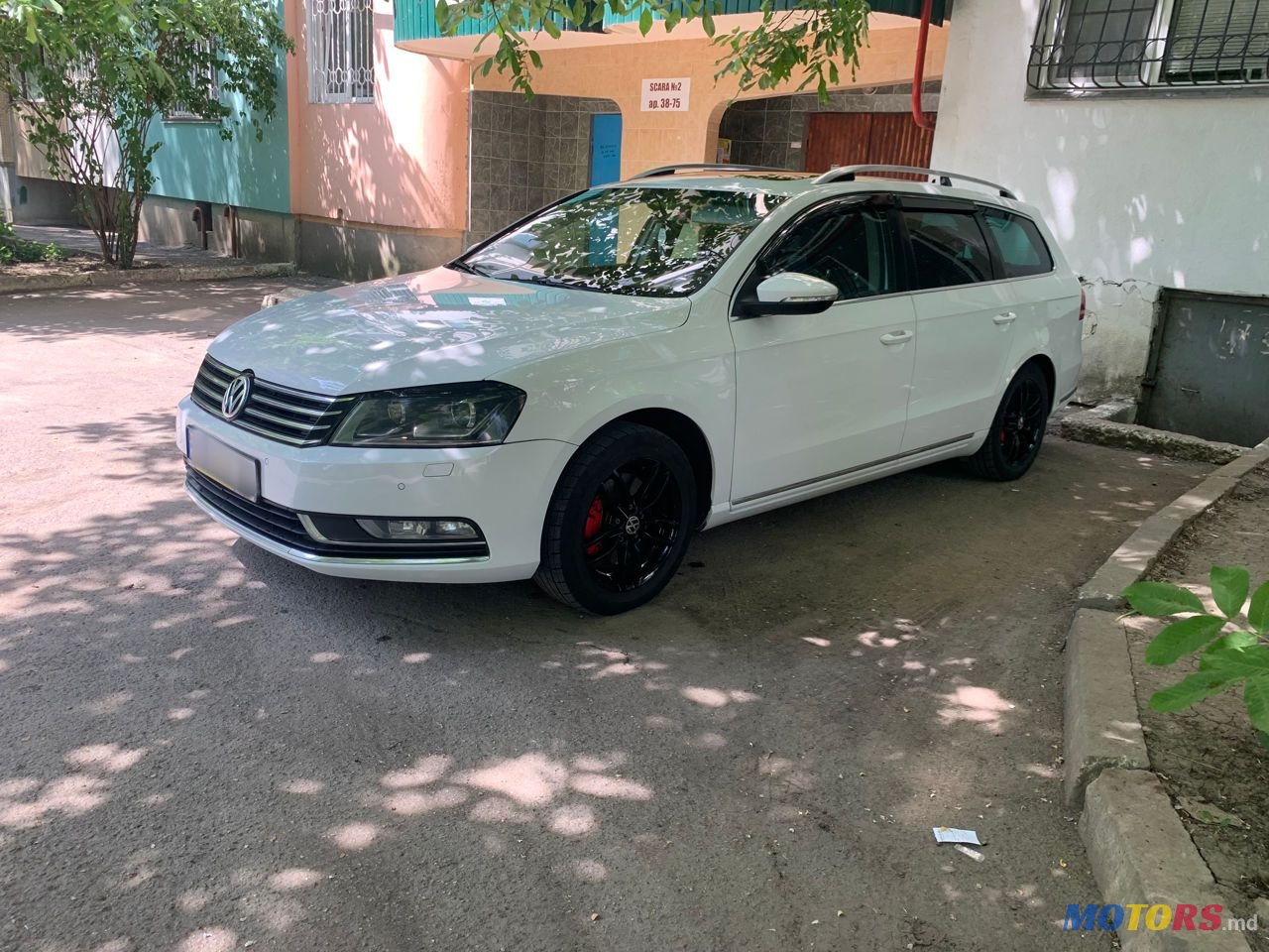 2014' Volkswagen Passat photo #3