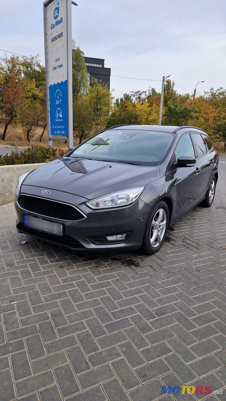 2016' Ford Focus photo #1