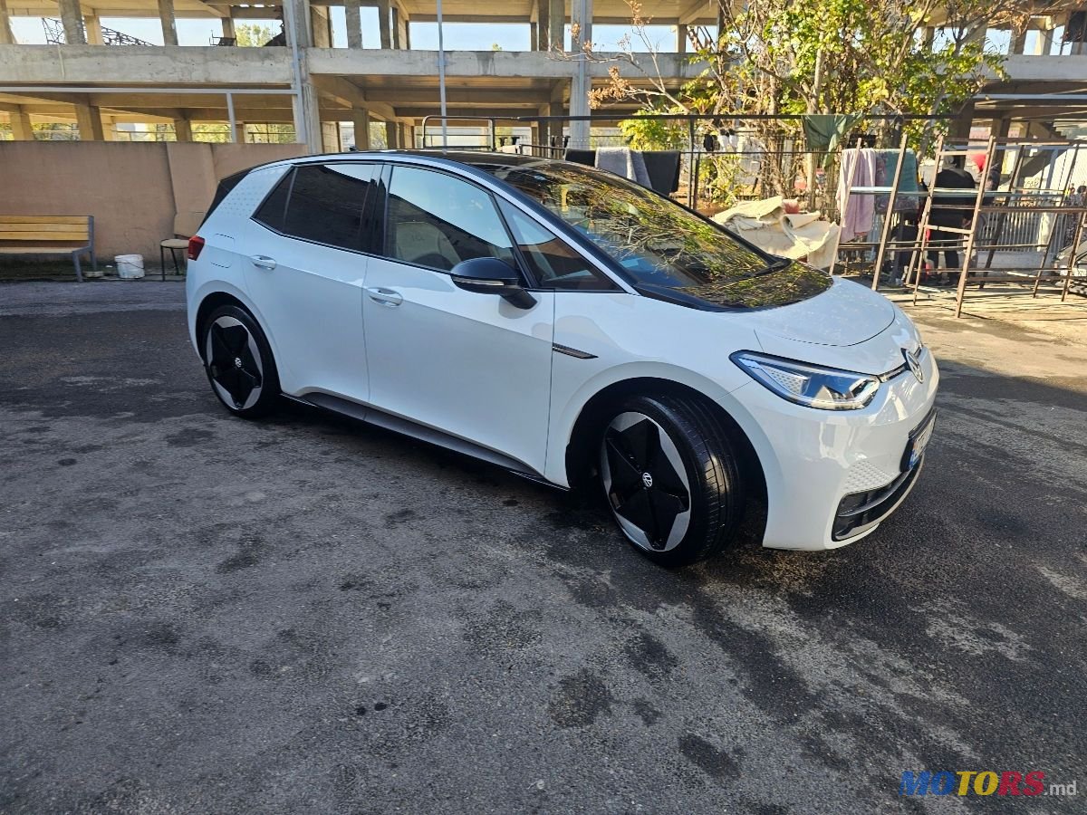 2022' Volkswagen ID.3 photo #1
