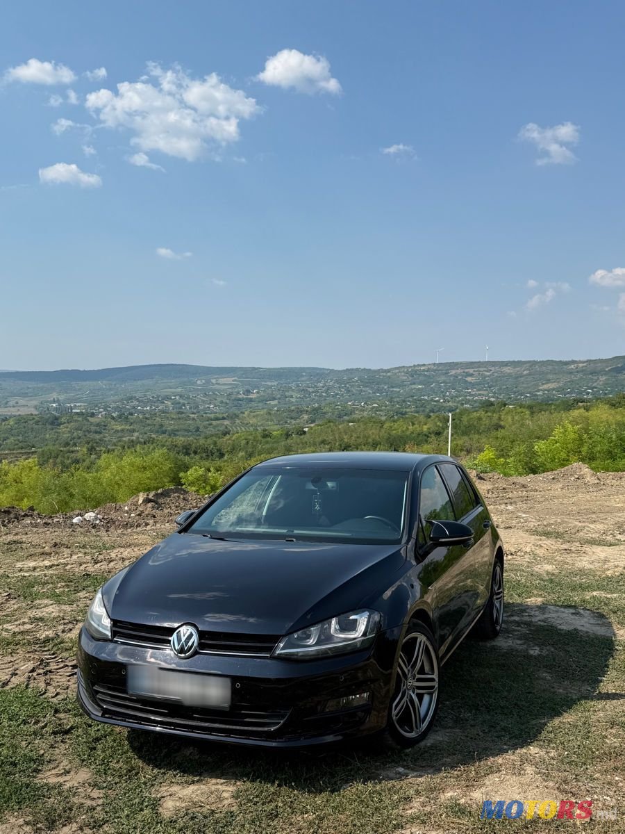 2016' Volkswagen Golf photo #1