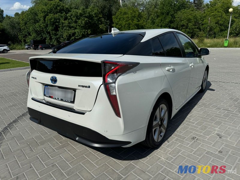 2018' Toyota Prius photo #6