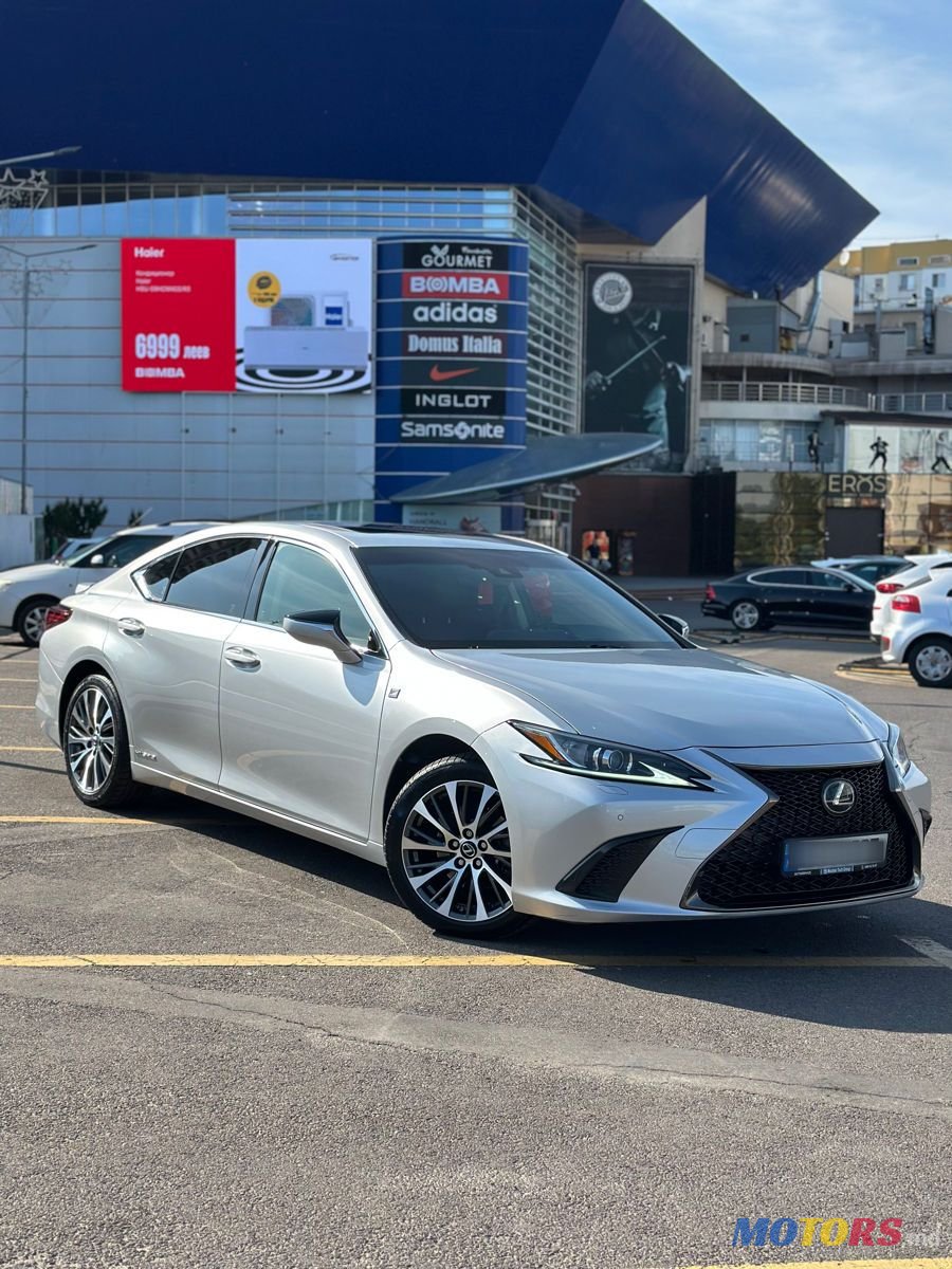 2018' Lexus Es Series photo #1