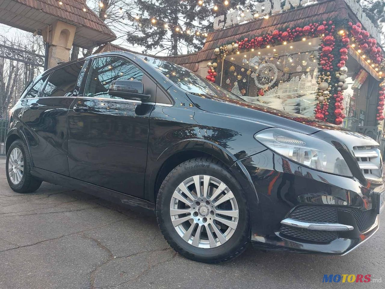 2014' Mercedes-Benz B-Class photo #2