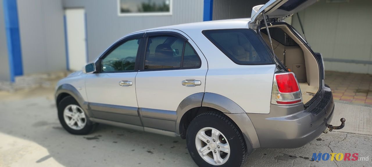 2005' Kia Sorento photo #5
