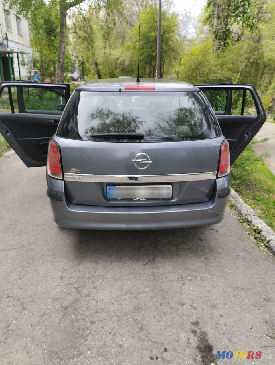 2006' Opel Astra photo #4