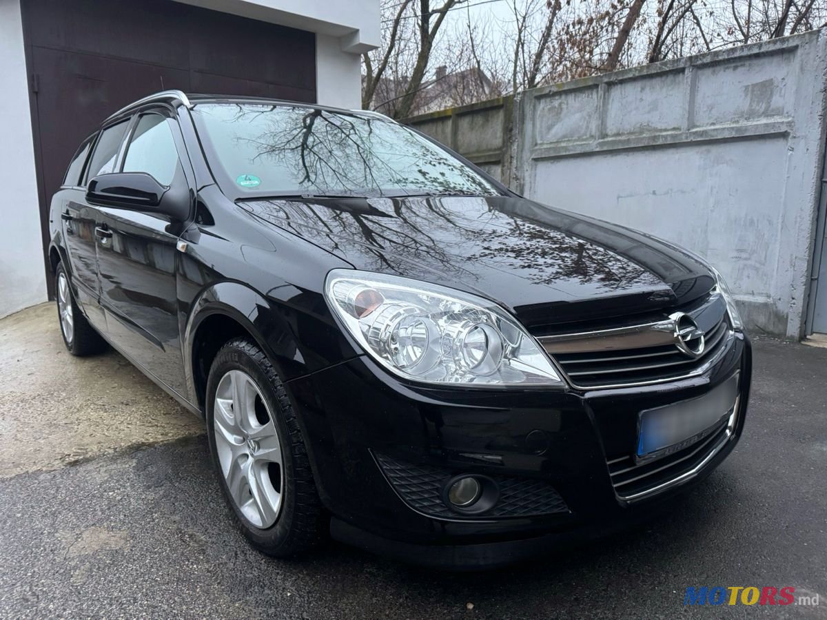 2009' Opel Astra photo #2