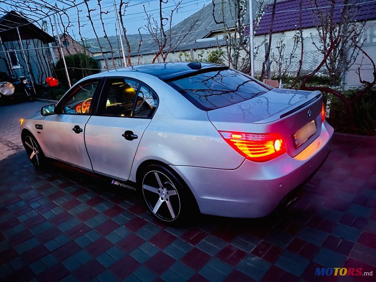 2005' BMW 5 Series photo #1