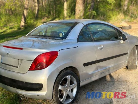 2007' Peugeot 207 photo #6