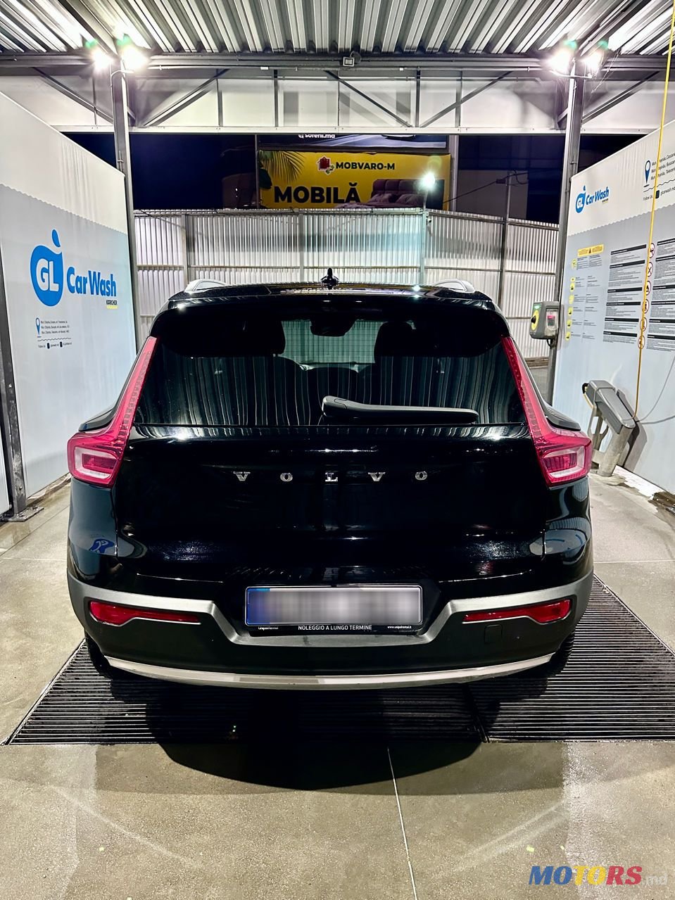 2021' Volvo XC40 photo #5