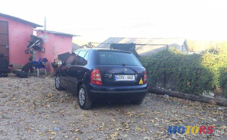 2001' Skoda Fabia photo #2