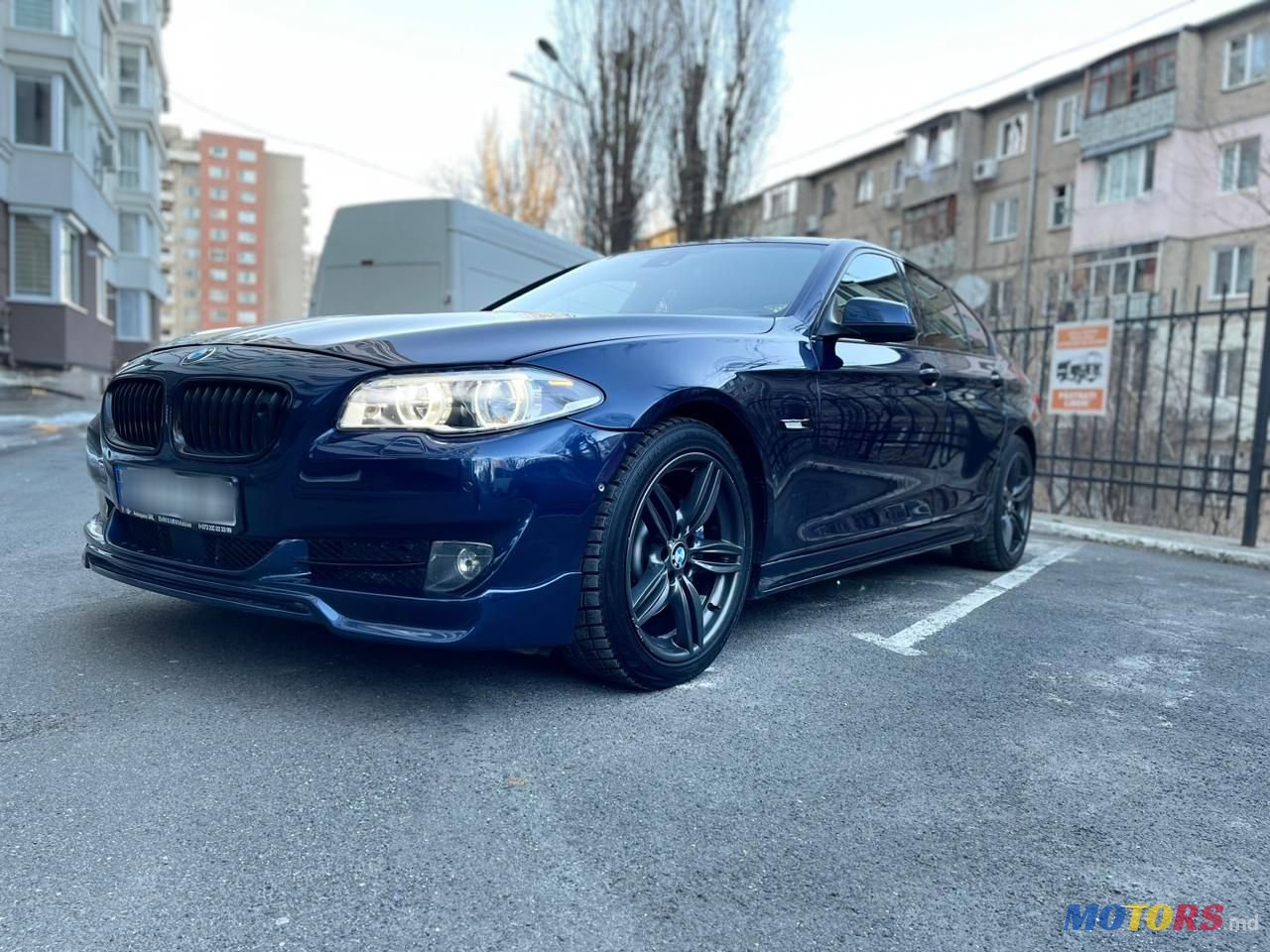 2010' BMW 5 Series photo #1