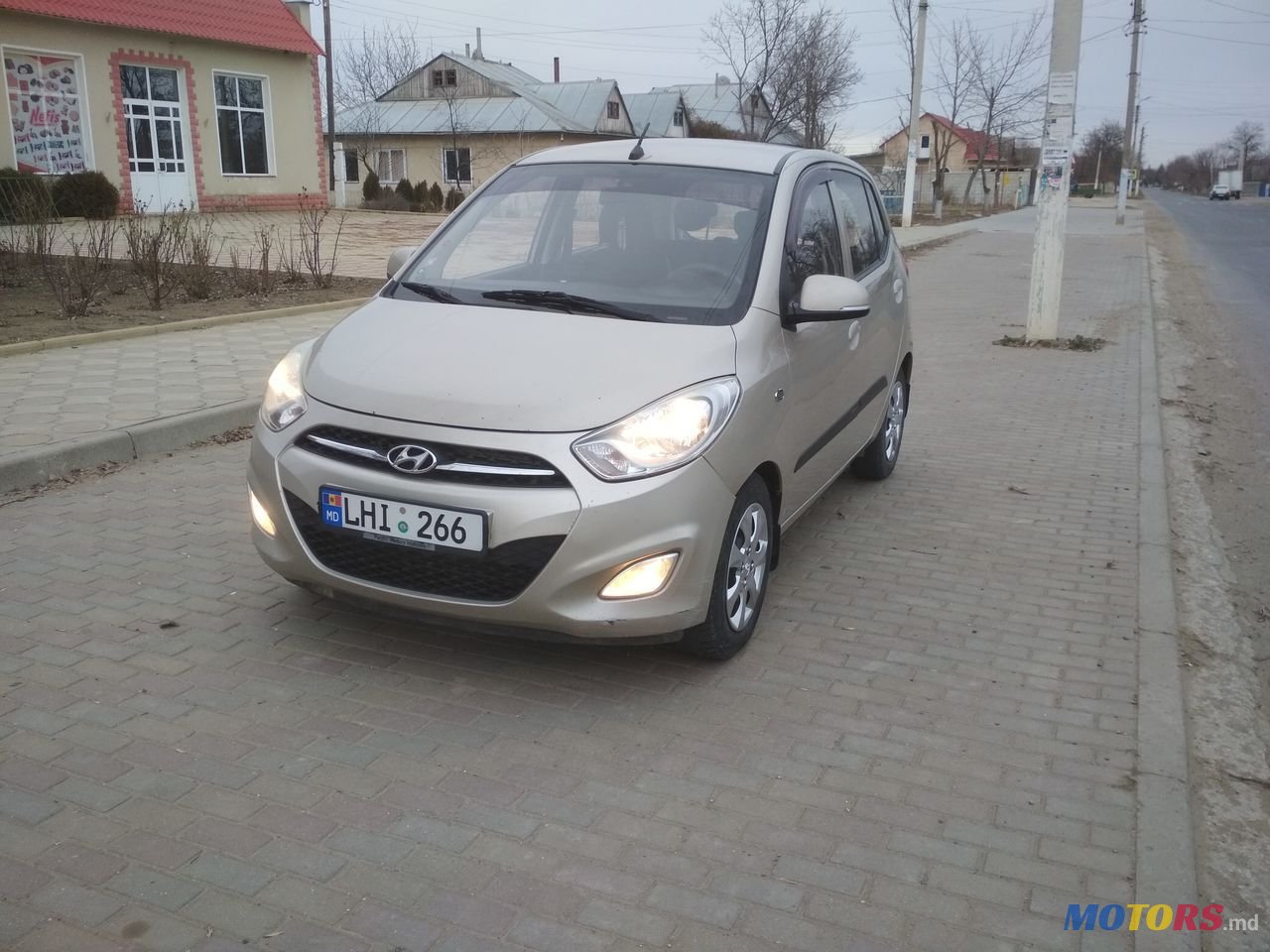 2013' Hyundai i10 photo #1