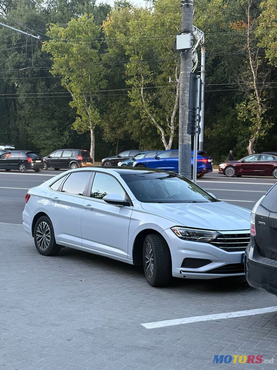 2018' Volkswagen Jetta photo #5