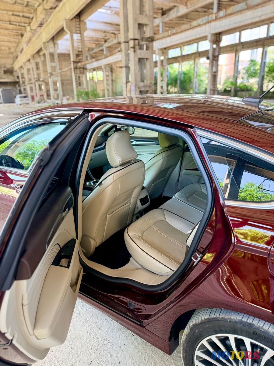 2017' Ford Fusion photo #6