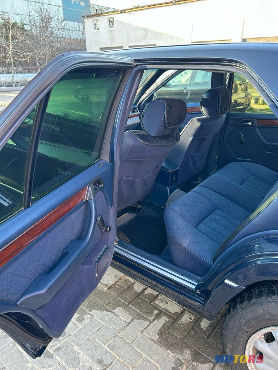 1995' Mercedes-Benz W124 photo #5