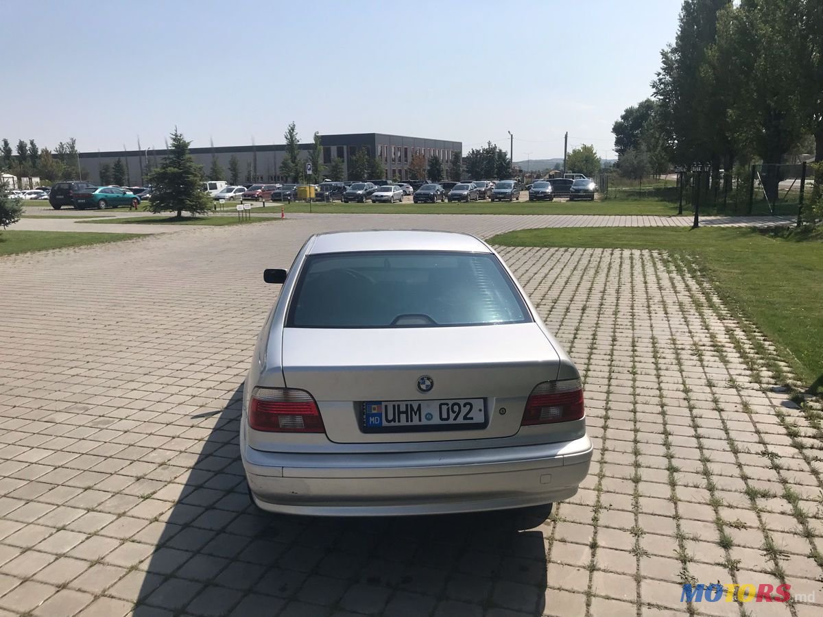 2001' BMW 5 Series photo #5