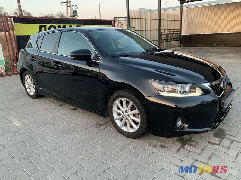 2011' Lexus Ct Series photo #2