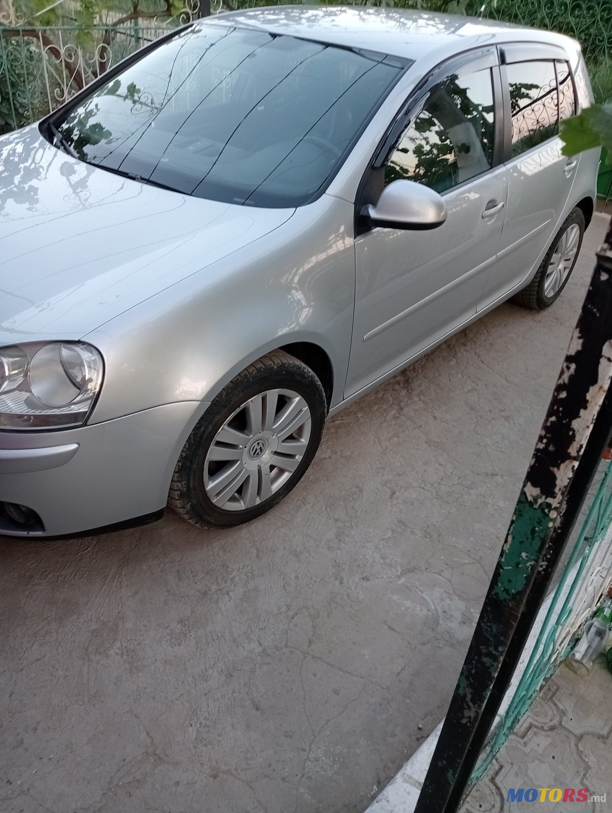 2006' Volkswagen Golf photo #4