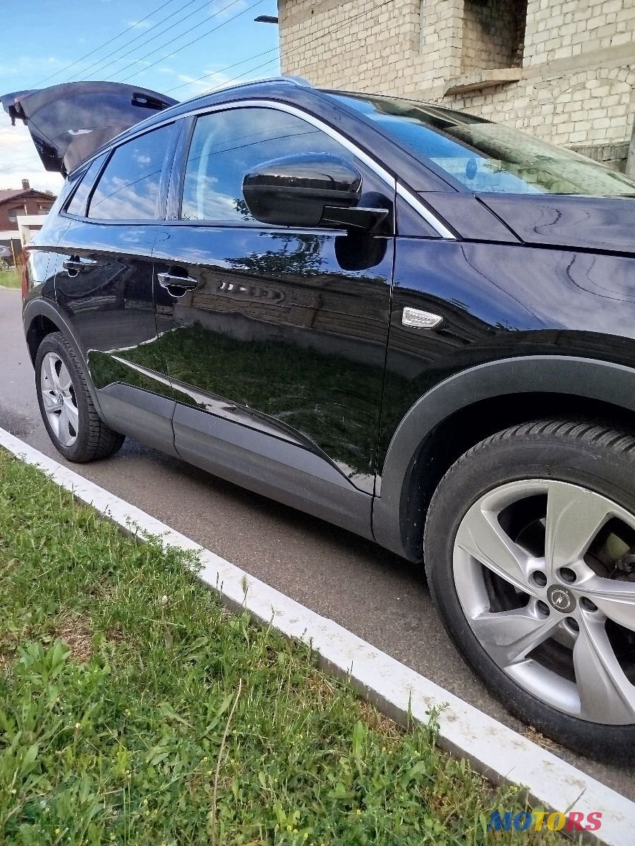 2019' Opel Grandland X photo #2