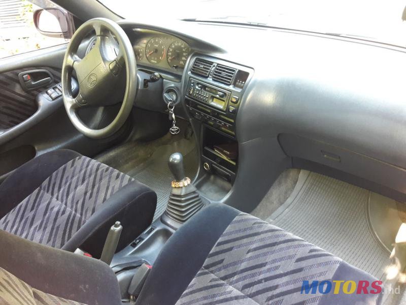 1995' Toyota Corolla photo #3