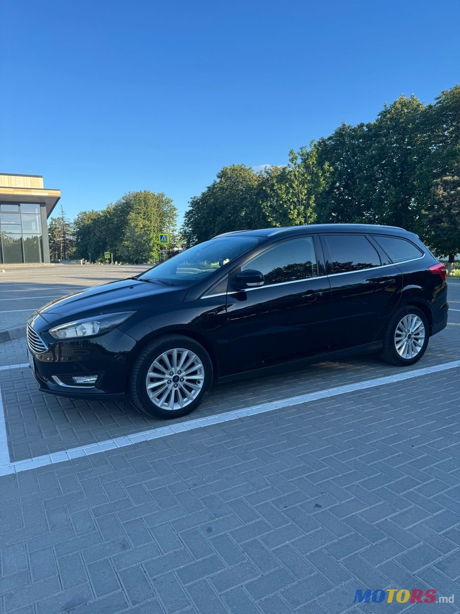 2015' Ford Focus photo #2