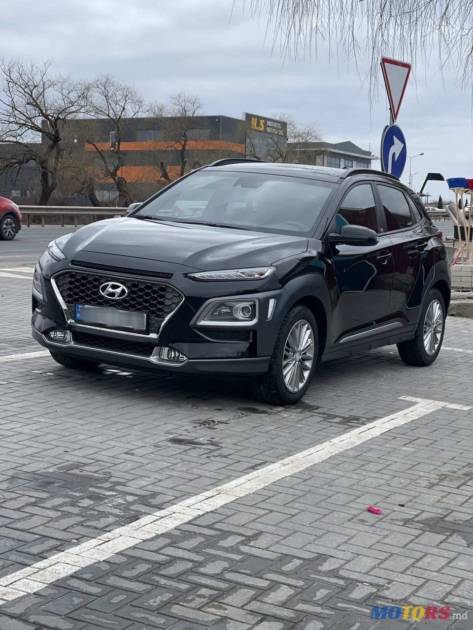 2019' Hyundai Kona photo #2