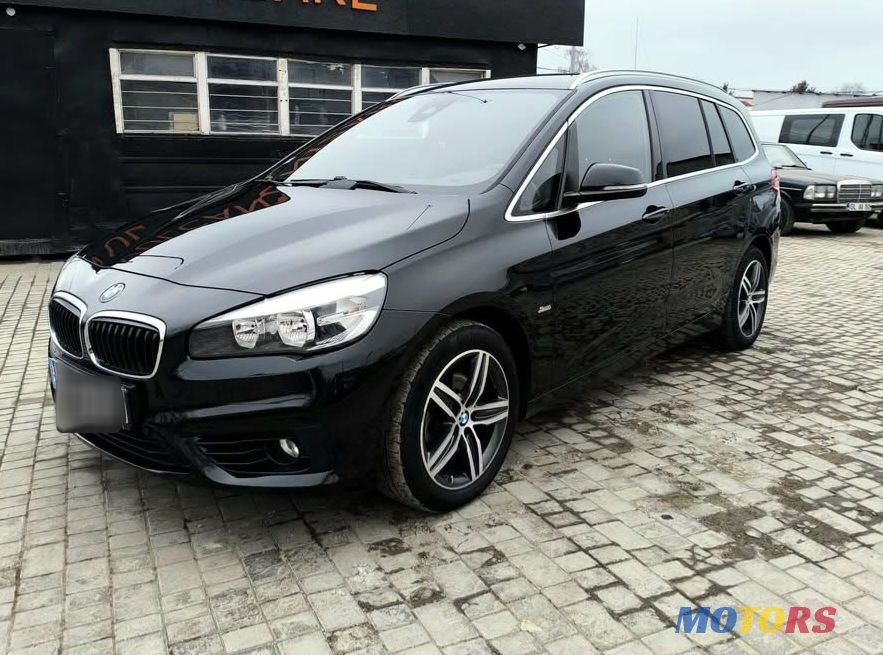 2015' BMW 2 Series Gran Tourer photo #1