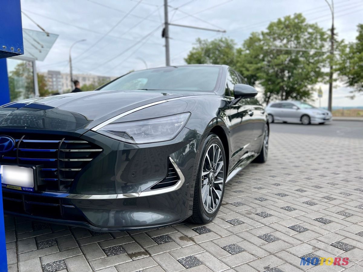 2020' Hyundai Sonata photo #1