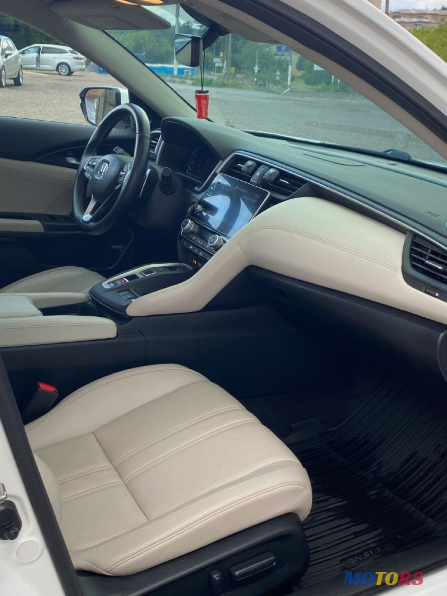 2019' Honda Insight photo #4