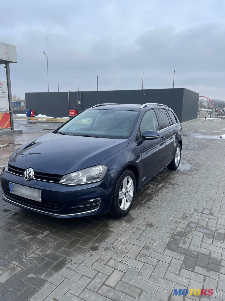 2014' Volkswagen Golf photo #2