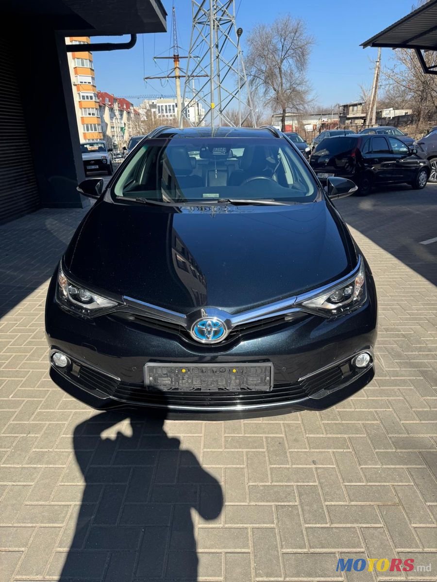 2015' Toyota Auris photo #6