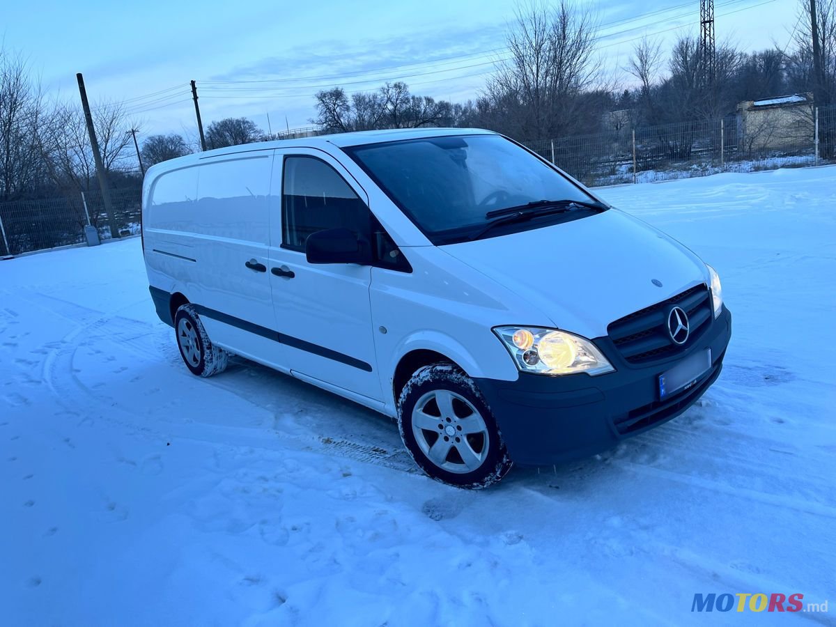 2011' Mercedes-Benz Vito photo #3