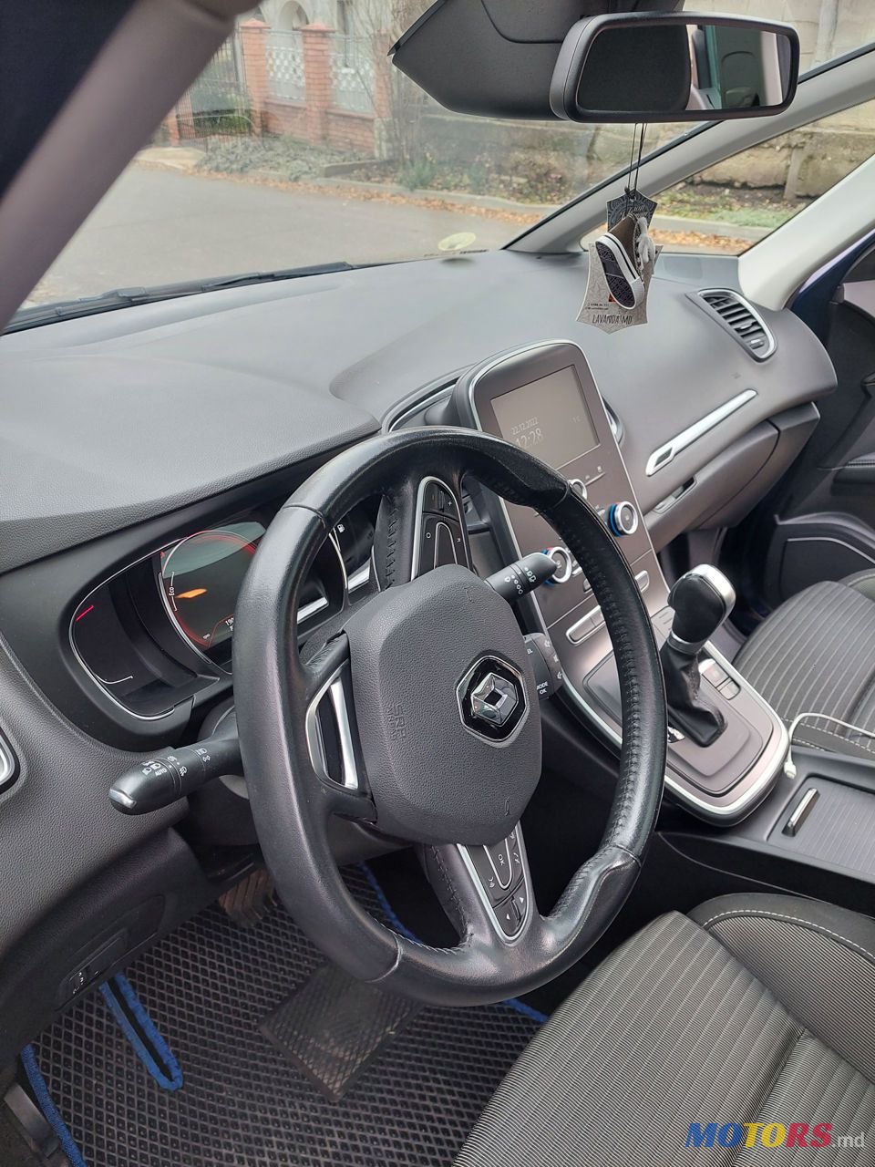 2017' Renault Grand Scenic photo #6