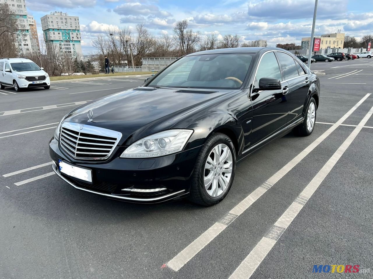 2011' Mercedes-Benz S Класс photo #1