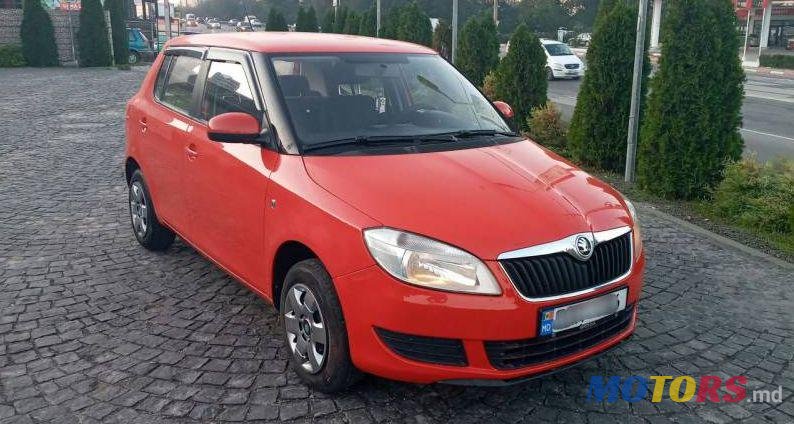 2013' Skoda Fabia photo #2