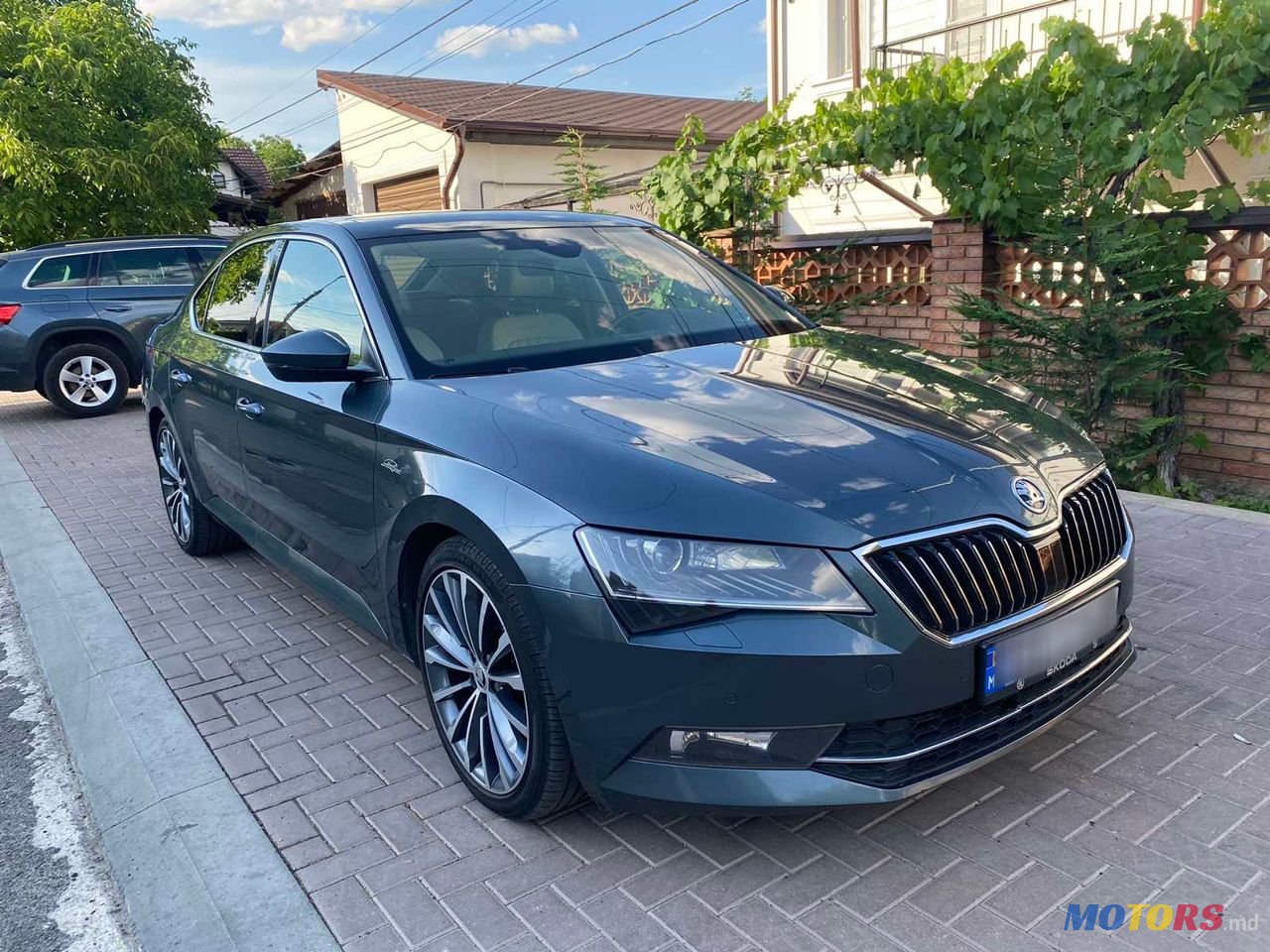 2019' Skoda Superb photo #3