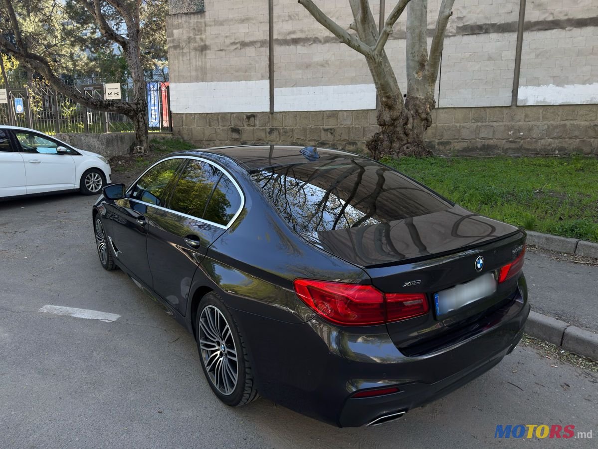 2017' BMW 5 Series photo #6