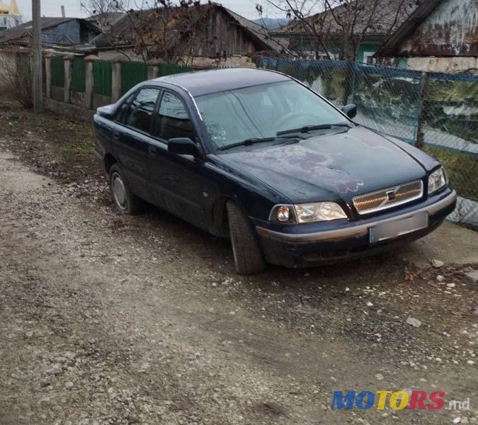 2000' Volvo S40 photo #3