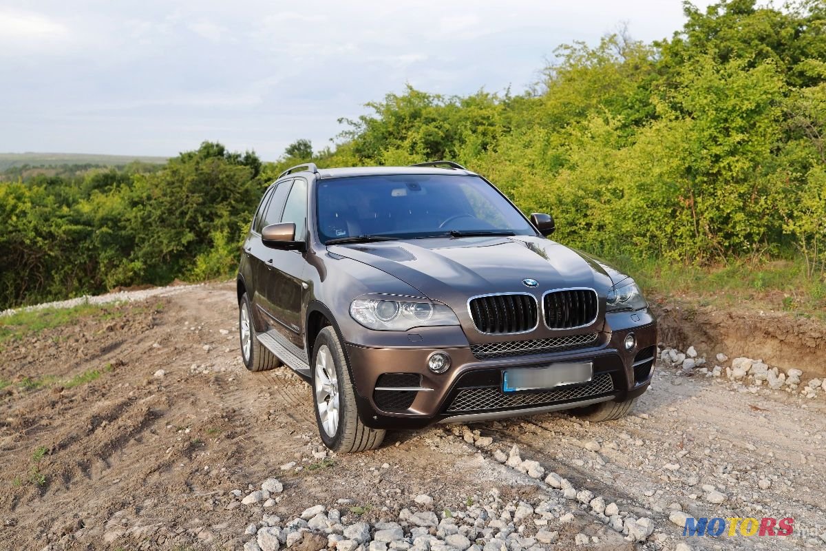 2011' BMW X5 photo #3