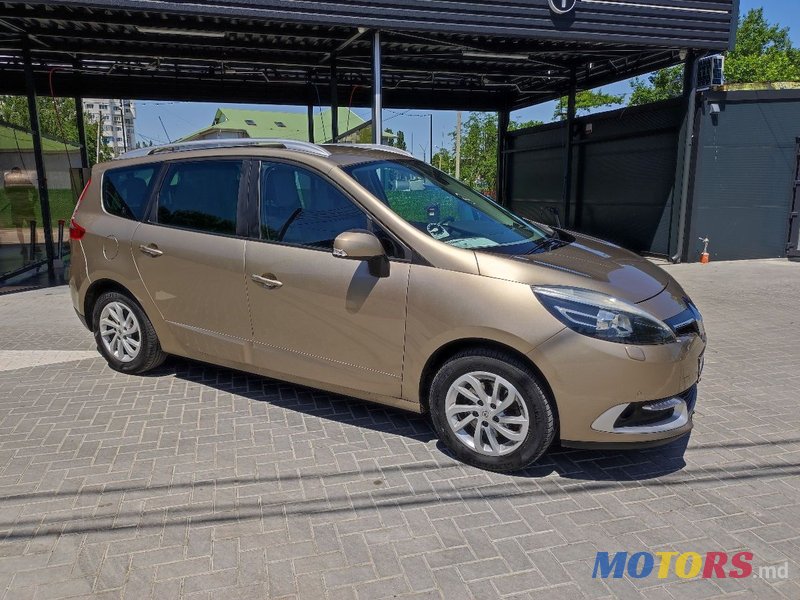 2014' Renault Grand Scenic photo #3