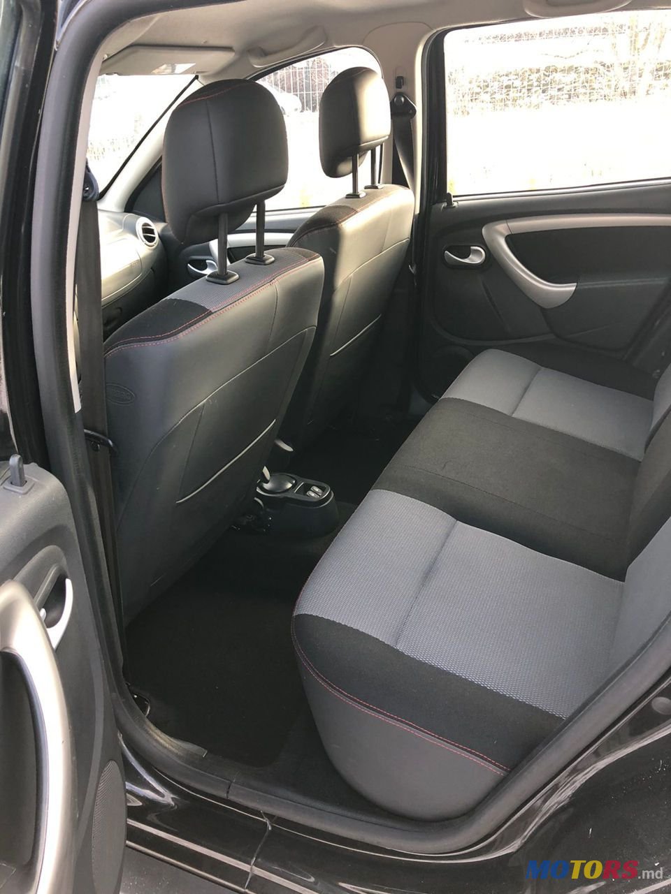 2013' Dacia Duster photo #5