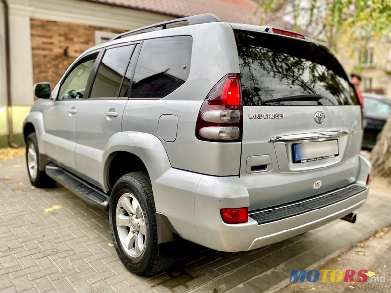 2003' Toyota Land Cruiser Prado photo #3