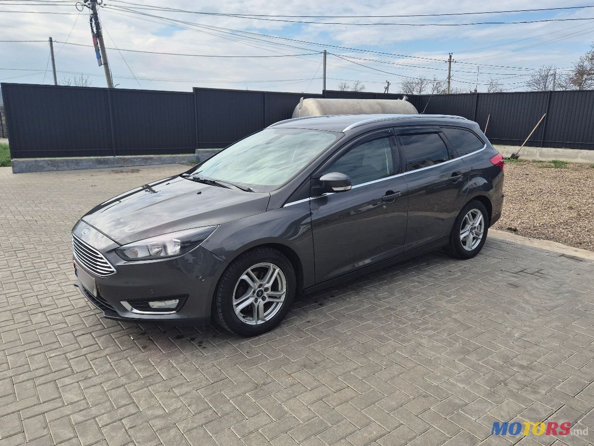 2015' Ford Focus photo #4