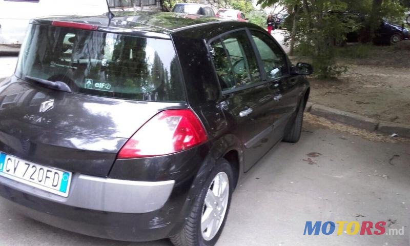 2005' Renault Megane photo #5
